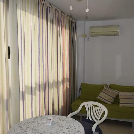 Karola - Arena Apartment Benidorm